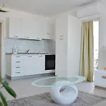 With A Parking Space Duce, Omis - 4799 * Дуче