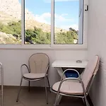 With A Parking Space Duce, Omis - 4799 Апартаменты Дуче