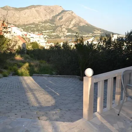 Апартаменты With A Parking Space Duce, Omis - 4799