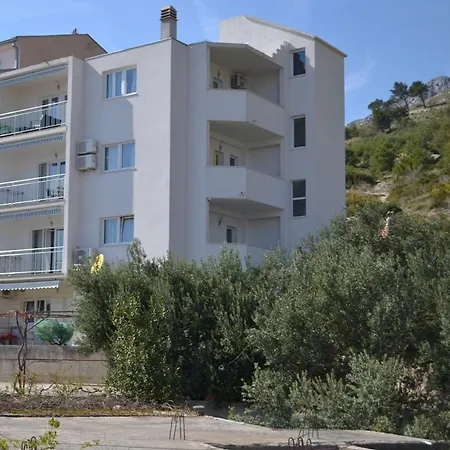 With A Parking Space Duce, Omis - 4799 Апартаменты *